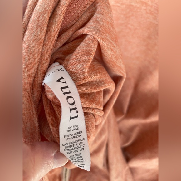 Vuori super soft performance full zip hoodie sweatshirt terracotta Large EUC - Picture 6 of 6